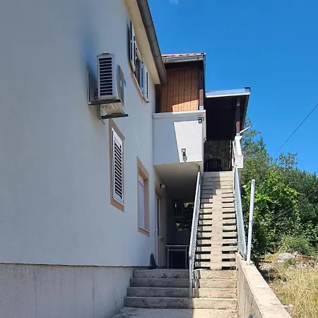 דירה Apartman Tina